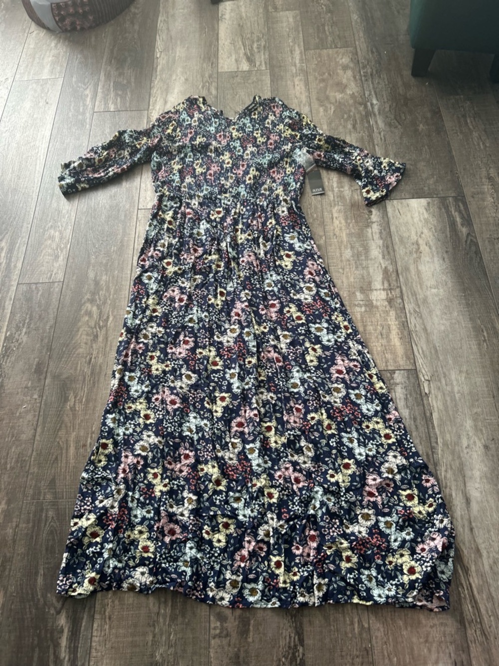 ANA Floral Navy Maxi Dress with 3/4 Sleeves Size Large. top1